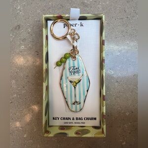 NWT Martini Design key chain/bag charm! ❤️martinis? You need this! Fun olives!🫒
